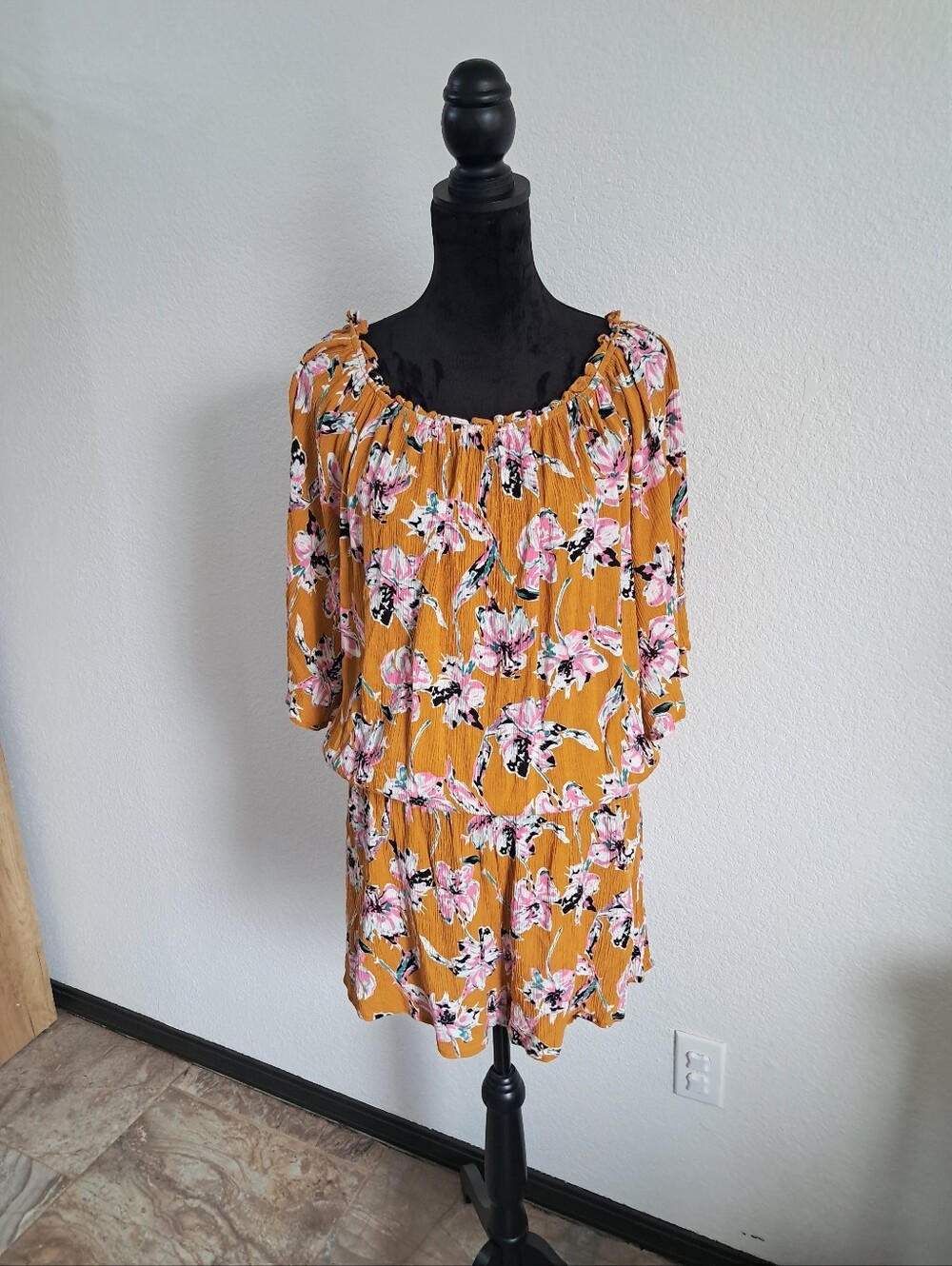 Kori America Romper Lg Golden Rod Yellow Floral Print Flare Sleeve Beachy Boho